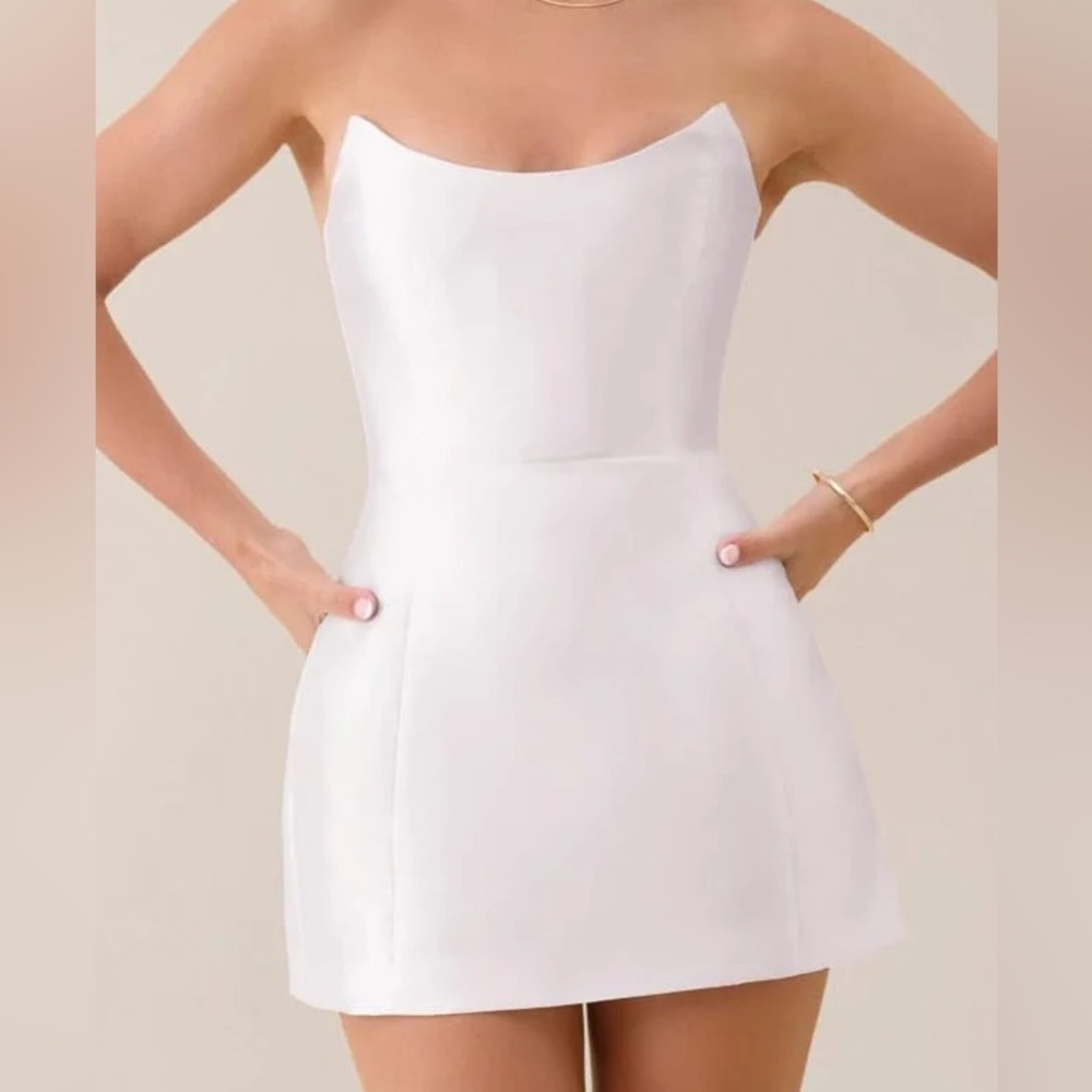 Beverly Hills Heiress White strapless sheen corset mini dress